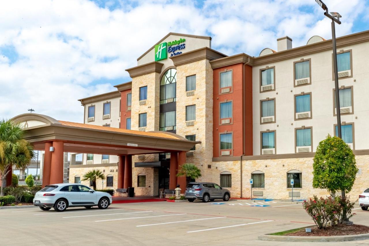Holiday Inn Express & Suites Houston South - Near Pearland By Ihg Exterior photo